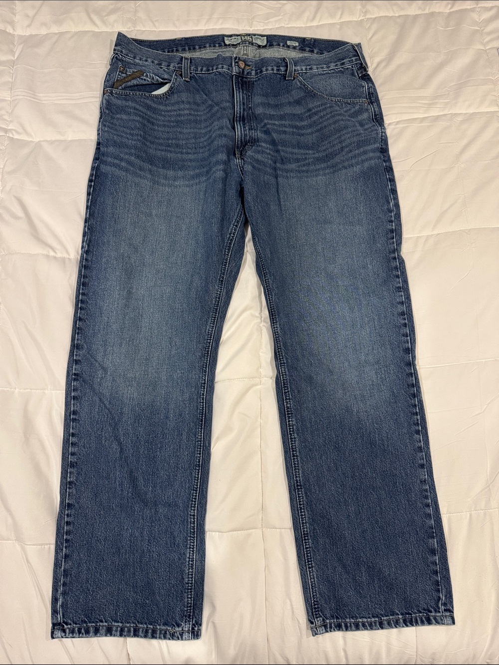 ARIAT Men's Blue Straight-Leg Jeans - Classic Denim